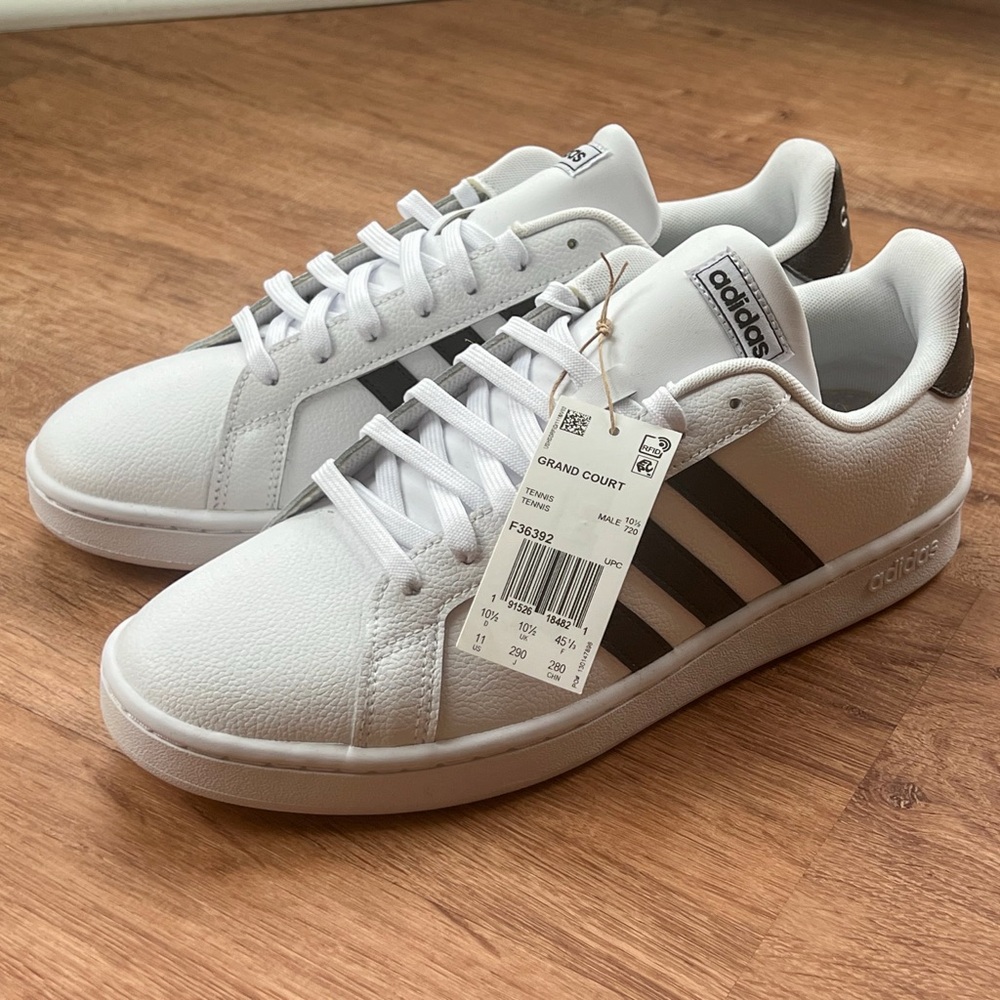 ADIDAS Grand Court Shoes - NEW